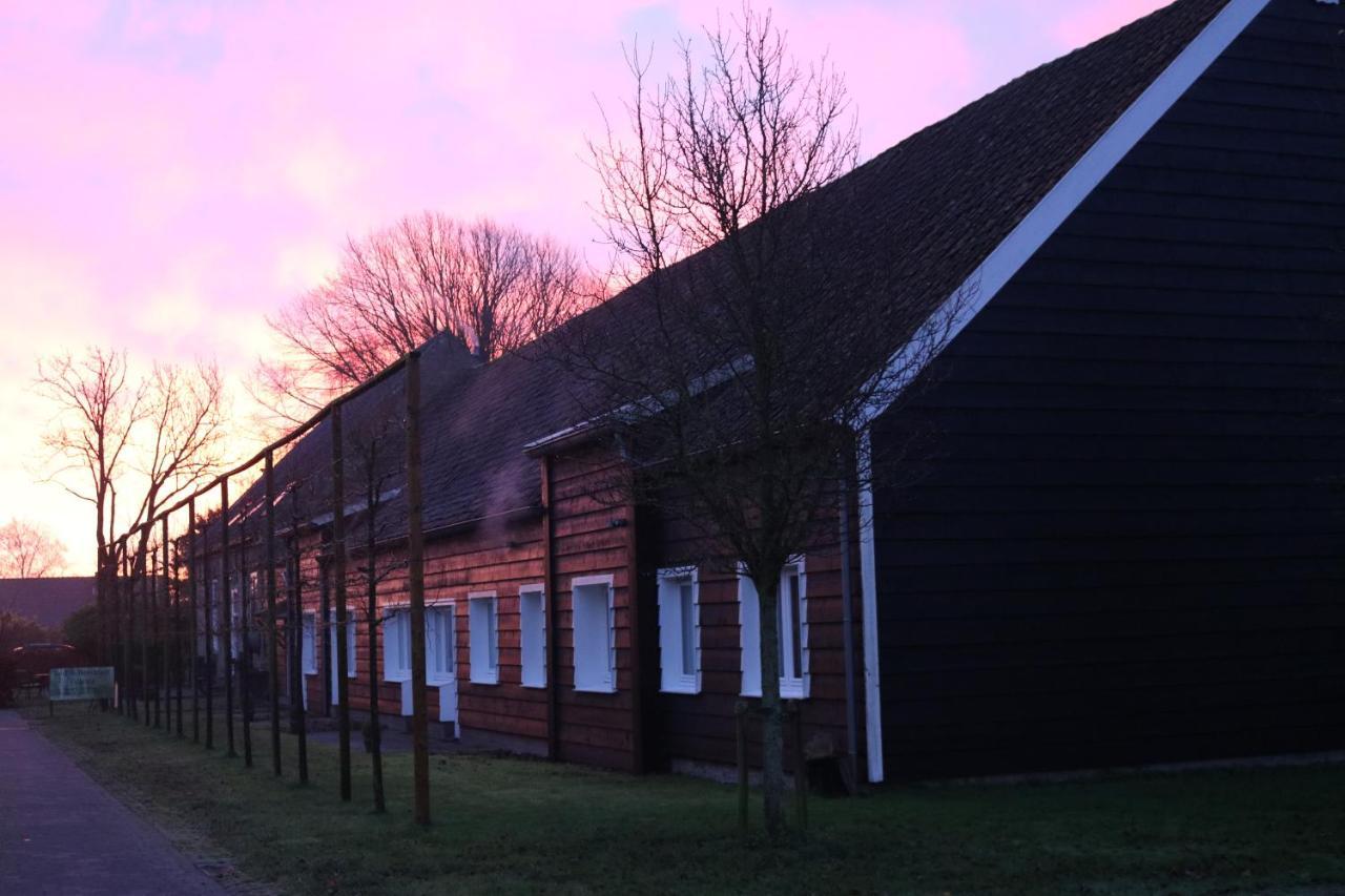 Hofstede Villetta Zonnemaire Buitenkant foto